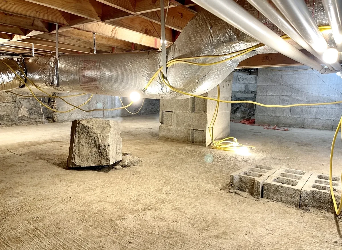 Crawl space after full cleaning and restoration